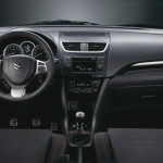 interiér Suzuki Swift Sport
